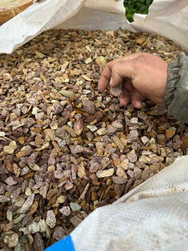 Златолит персиковый декоративная каменная крошка купить в Краснознаменском