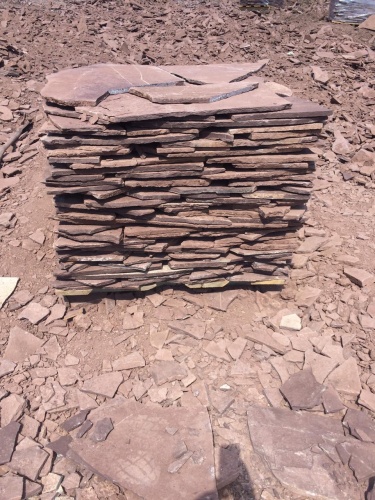 Плитняк лемезит бордовый для цоколя 1,5-2 см купить в Краснознаменском